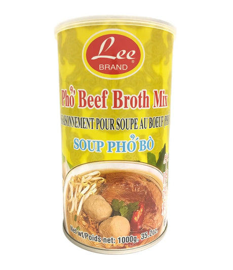 Can of Lee Brand Pho Beef Broth Mix on a white background