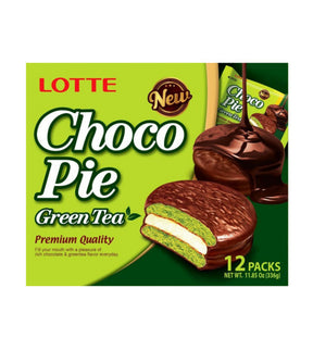 Packaging of Lotte Choco Pie Green Tea, showing the product name, image of the pie, and the number of packs included.